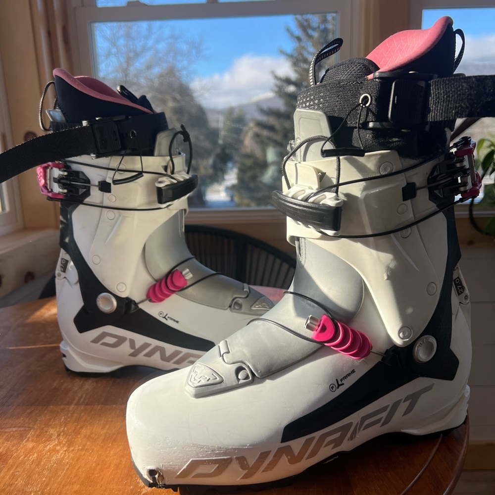 Dynafit TLT7 Expedition CR Alpine Touring Ski Boots